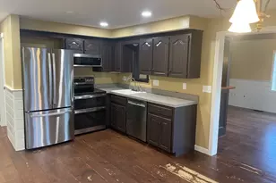 6 St John Ln, Milford, MA 01757 - Photo 9