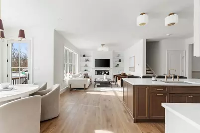 18 Common Court #18, Lexington, MA 02421 - Photo 9