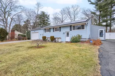 8 Leonard Dr, Southborough, MA 01772 - Photo 25