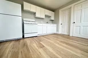 159 E Central St, Franklin, MA 02038 - Photo 3