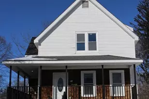 61 Lincoln St, Marlborough, MA 01752 - Photo 1