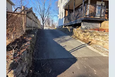 61 Lincoln Street, Marlborough, MA 01752 - Photo 3