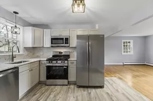 124 Chadwick, North Andover, MA 01845 - Photo 7