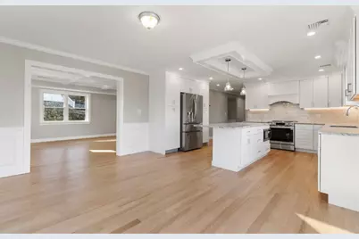 14 Piedmont Ave, Waltham, MA 02451 - Photo 15