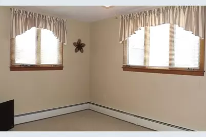 48 Ernest Ave, Worcester, MA 01604 - Photo 11