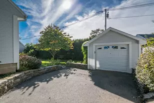 13 Park Pl, East Longmeadow, MA 01028 - Photo 7