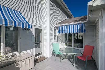 13 Park Place, East Longmeadow, MA 01028 - Photo 9