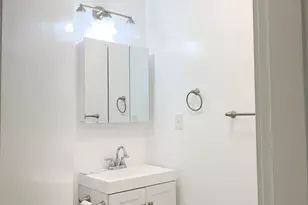 175 High St, Brookline, MA 02445 - Photo 7