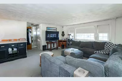 18 Wellesley Rd, Arlington, MA 02474 - Photo 3