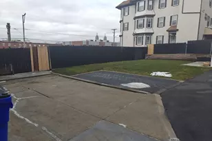 452 Osborn St, Fall River, MA 02724 - Photo 5