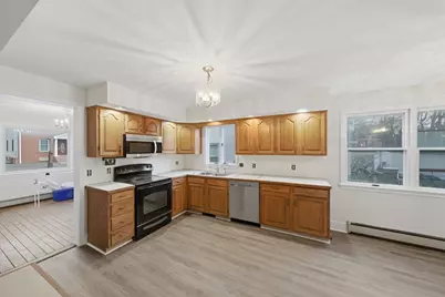 99 Garfield Ave #A, Woburn, MA 01801 - Photo 5