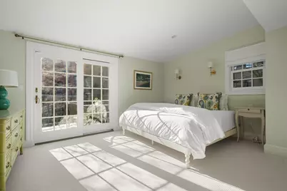 3 Mt Vernon Sq #2, Boston, MA 02108 - Photo 17