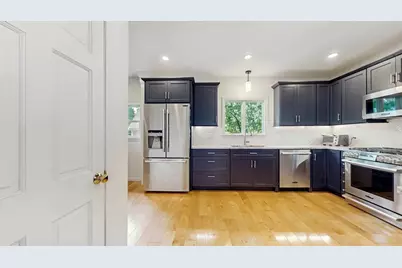 14 Chestnut Street #14, Stoneham, MA 02180 - Photo 3