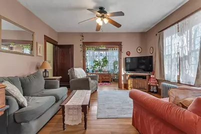 82 Cumberland Ave, North Attleboro, MA 02760 - Photo 7