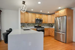 18 Lincoln Ave, Millbury, MA 01527 - Photo 5