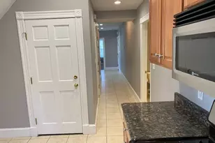 22 Howard St, Melrose, MA 02176 - Photo 5