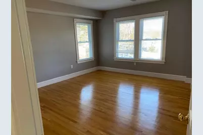 22 Howard Street #2 Right, Melrose, MA 02176 - Photo 9