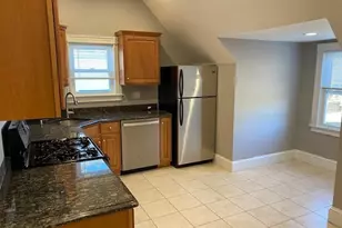 22 Howard St, Melrose, MA 02176 - Photo 3