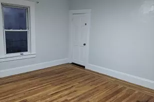 11 Nelson St, Lynn, MA 01905 - Photo 3