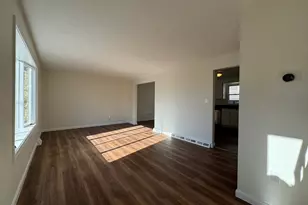 44 Reservoir St, Brockton, MA 02302 - Photo 15