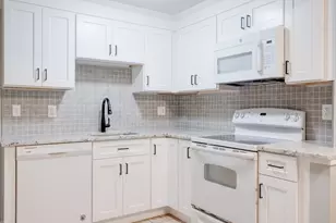 39 Pleasant, Northborough, MA 01532 - Photo 5