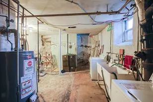 352 Barnes St, Fall River, MA 02723 - Photo 29