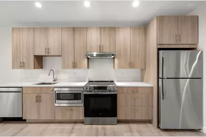 1151 Walnut St #301, Newton, MA 02461 - Photo 3