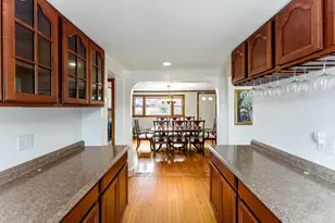 8 Driftwood Ln, Bourne, MA 02562 - Photo 15