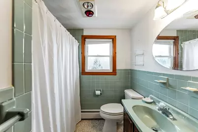 8 Driftwood Ln, Bourne, MA 02562 - Photo 19