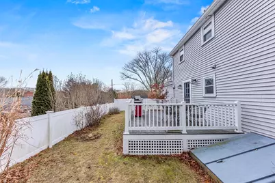 8 Driftwood Ln, Bourne, MA 02562 - Photo 9