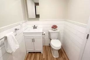 154 Heritage Dr, Tewksbury, MA 01876 - Photo 7