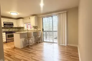 154 Heritage Dr, Tewksbury, MA 01876 - Photo 3