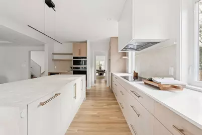 873 Chestnut Street, Newton, MA 02468 - Photo 5