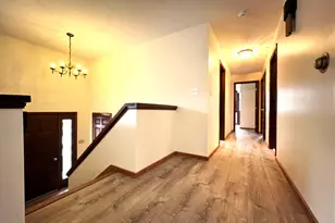 23 Hospital Rd, Templeton, MA 01436 - Photo 9