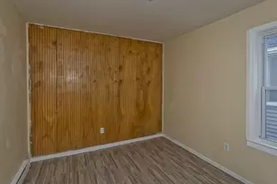 63 Pine St, Holyoke, MA 01040 - Photo 11