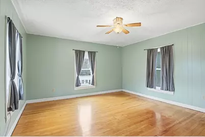 21 Whitman St, Leominster, MA 01453 - Photo 11