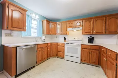 25 Haven Street, Milford, MA 01757 - Photo 3