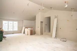 216 Holtshire, Orange, MA 01364 - Photo 9