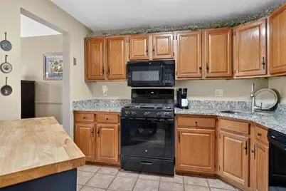 6 Chapman Pl #6, Leominster, MA 01453 - Photo 9