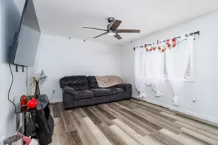 28 Holly Dr, Gardner, MA 01440 - Photo 13