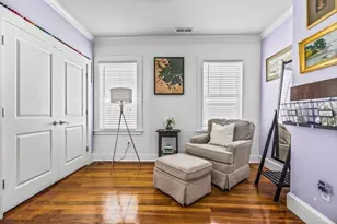 472 E 8th St, Boston, MA 02127 - Photo 9