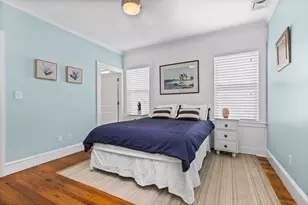 472 E 8th St, Boston, MA 02127 - Photo 7