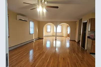 53 Howard Ave, New Bedford, MA 02745 - Photo 5