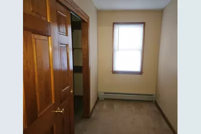 53 Howard Ave, New Bedford, MA 02745 - Photo 17