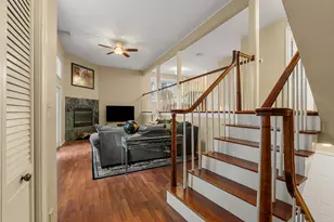 168 Upton St, Grafton, MA 01519 - Photo 3