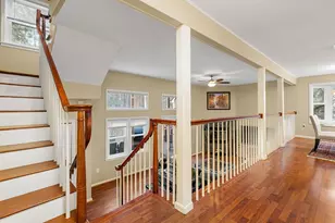 168 Upton St, Grafton, MA 01519 - Photo 5