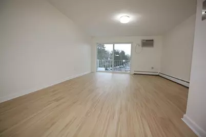 34 Hamilton Rd #302, Arlington, MA 02474 - Photo 5