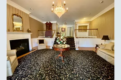 915 Hathaway Road #105, New Bedford, MA 02740 - Photo 17