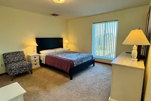 915 Hathaway Rd, New Bedford, MA 02740 - Photo 15