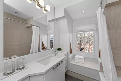 56 Dwight St #2, Boston, MA 02118 - Photo 27